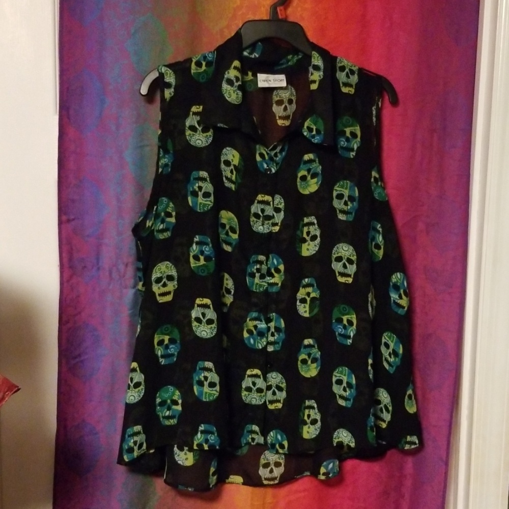 Black skull vest